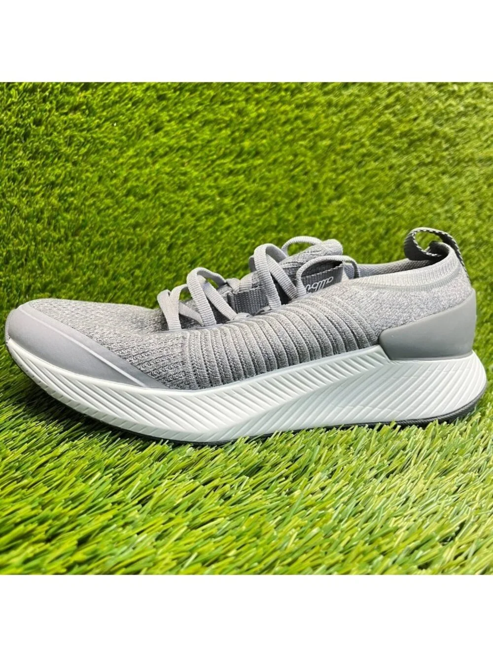 Allbirds Tree Glider Womens Size 6.5 Gray White Athletic Running Shoes Sneakers